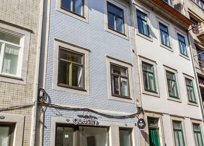 Formosa 168 By Guestify *