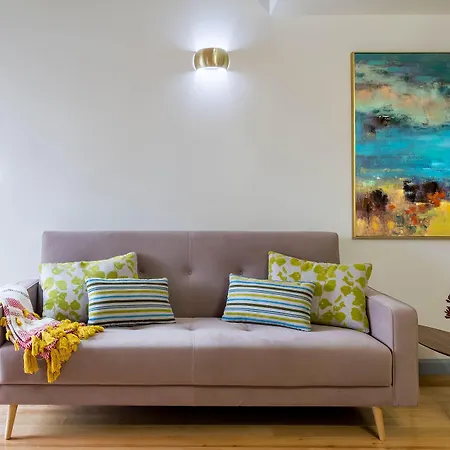 Formosa 168 By Guestify